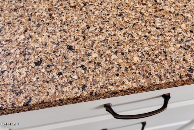 15 Durham Way, Clifton Park, NY 12065