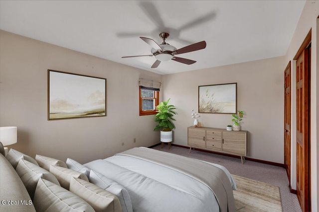 15 Durham Way, Clifton Park, NY 12065