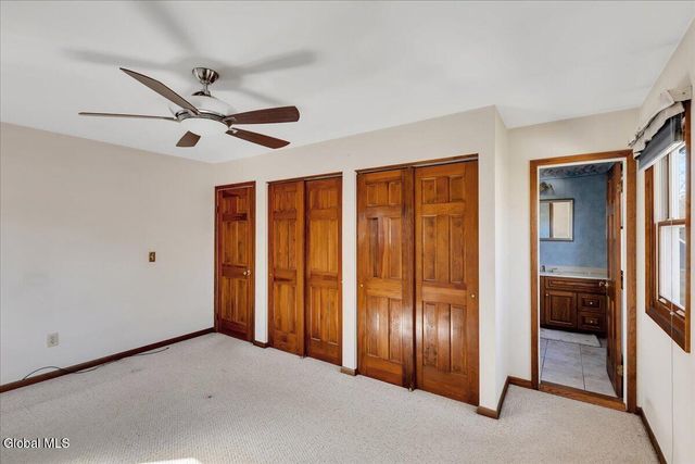 15 Durham Way, Clifton Park, NY 12065