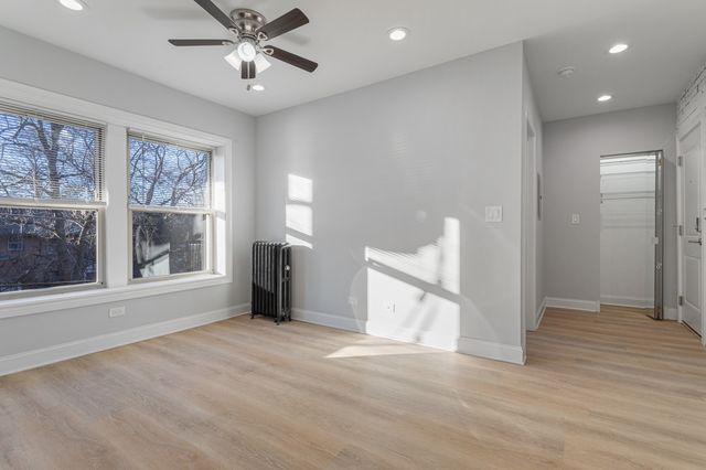 1631 W Chase Avenue 2G, Chicago, IL 60626