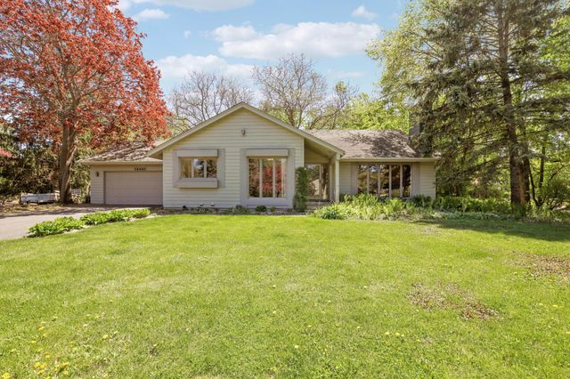 16541 29th Avenue N, Plymouth, MN 55447