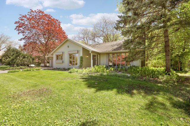 16541 29th Avenue N, Plymouth, MN 55447