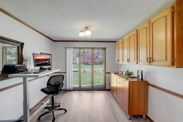 16541 29th Avenue N, Plymouth, MN 55447