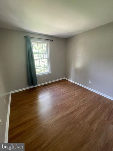 10075 MAPLE LEAF DR, Montgomery Village, MD 20886