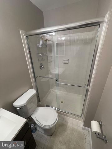 10075 MAPLE LEAF DR, Montgomery Village, MD 20886