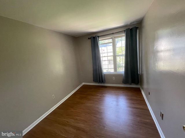 10075 MAPLE LEAF DR, Montgomery Village, MD 20886