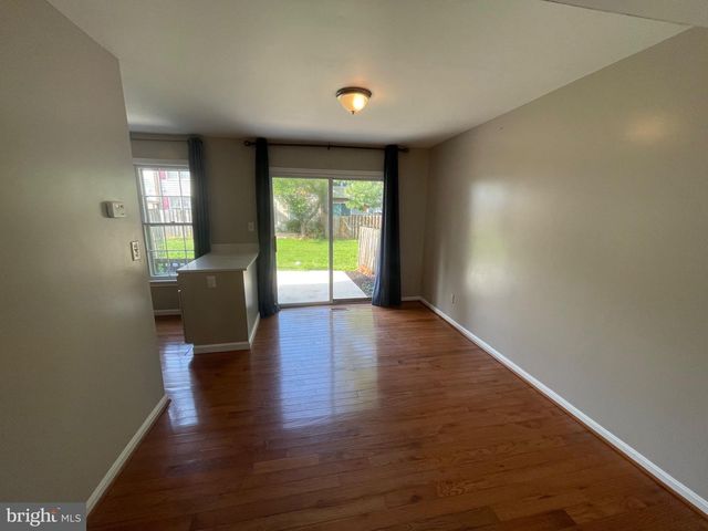 10075 MAPLE LEAF DR, Montgomery Village, MD 20886