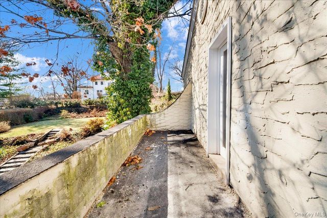 20 Mersereau Avenue, Mount Vernon, NY 10553