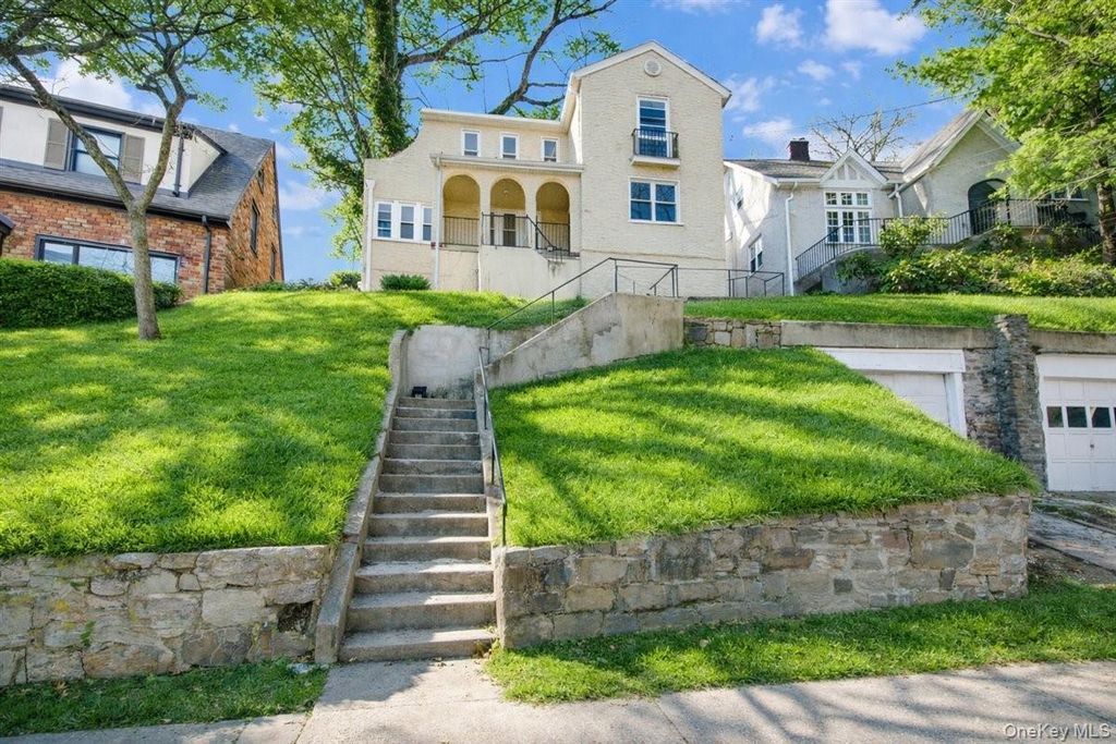 20 Mersereau Avenue, Mount Vernon, NY 10553