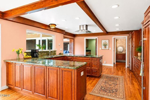 569 Valley Vista Drive, Camarillo, CA 93010