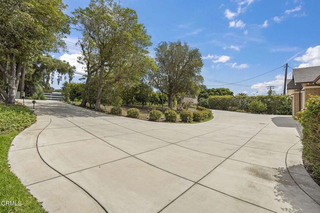 569 Valley Vista Drive, Camarillo, CA 93010