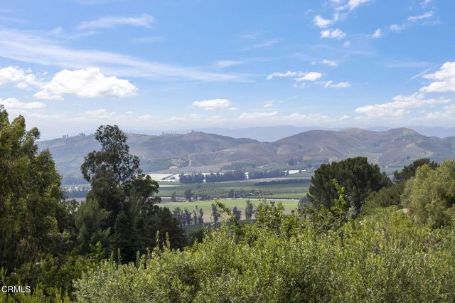 569 Valley Vista Drive, Camarillo, CA 93010