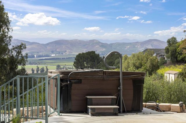 569 Valley Vista Drive, Camarillo, CA 93010