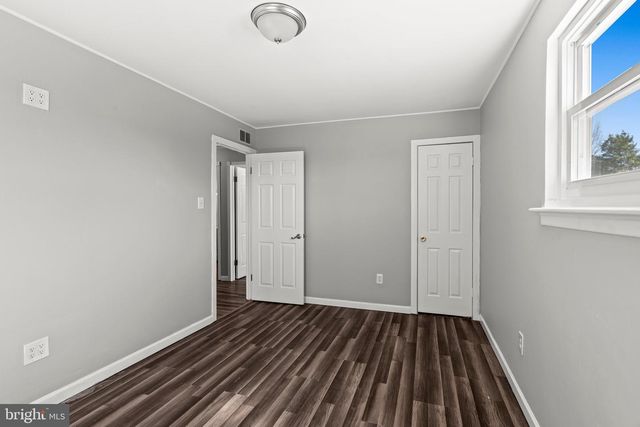 376 LOWER LANDING ROAD, Blackwood, NJ 08012