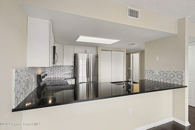 1011 Clearmont Street NE 102-2, Palm Bay, FL 32905