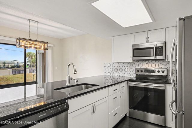 1011 Clearmont Street NE 102-2, Palm Bay, FL 32905