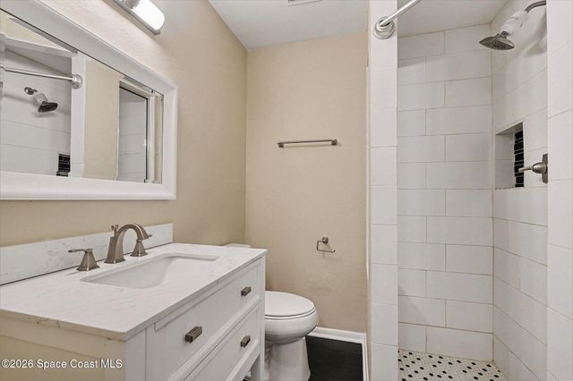 1011 Clearmont Street NE 102-2, Palm Bay, FL 32905