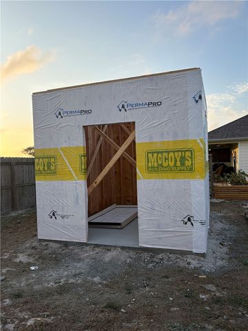 63 Augusta Circle, Aransas Pass, TX 78336