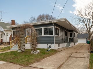 62 Woodward Avenue, Battle Creek City, MI 49017