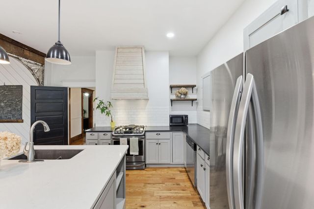 1062 Stamping Ground Road, Georgetown, KY 40324