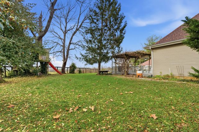 1062 Stamping Ground Road, Georgetown, KY 40324