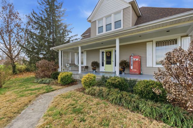 1062 Stamping Ground Road, Georgetown, KY 40324