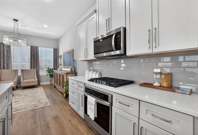 12974 Jk Ojha Street, Farmers Branch, TX 75234