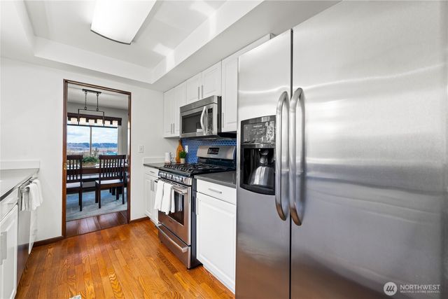 925 Valley Place, Kent, WA 98031