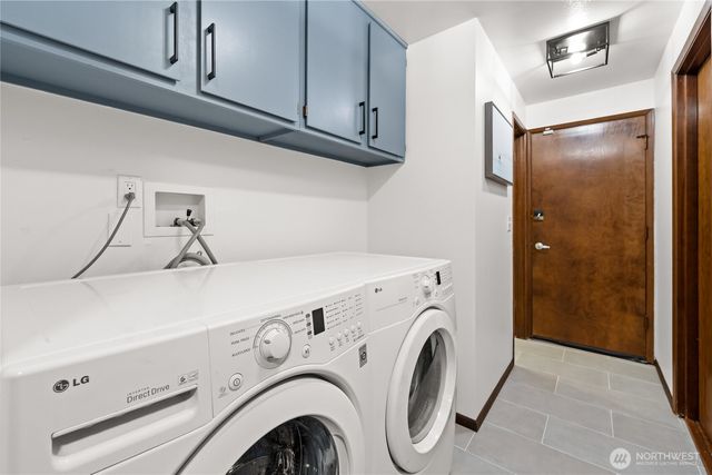 925 Valley Place, Kent, WA 98031