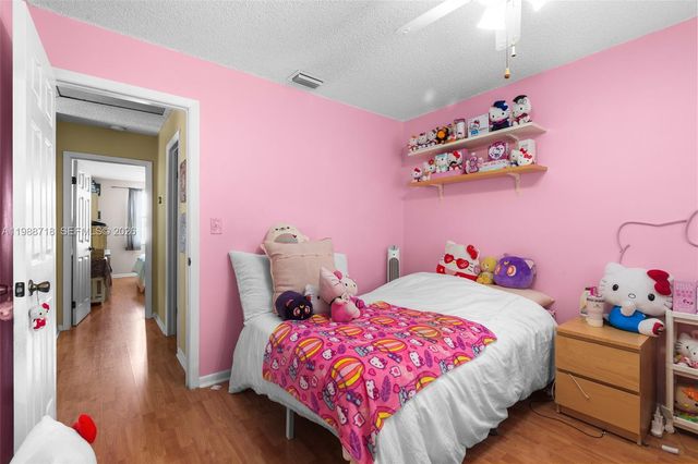 1199 SW 109th Lane, Davie, FL 33324