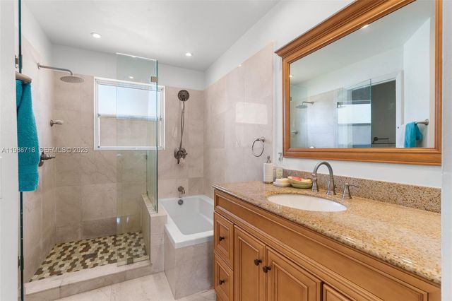 1199 SW 109th Lane, Davie, FL 33324