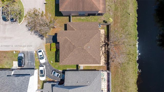 1199 SW 109th Lane, Davie, FL 33324