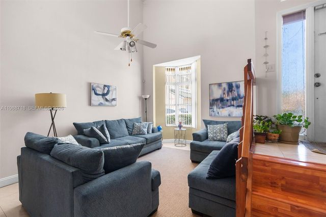 1199 SW 109th Lane, Davie, FL 33324