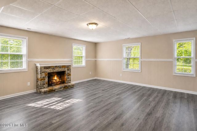 2803 Shade Tree Drive, Fayetteville, NC 28306