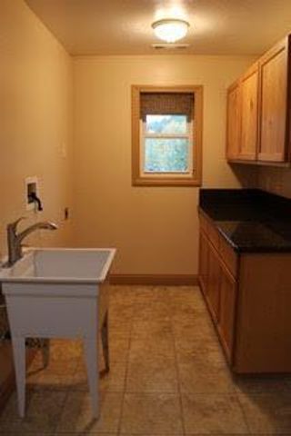 218 Long Branch Road, Eagle Point, OR 97524