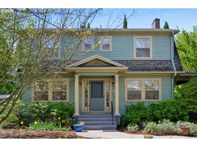 3434 Ne PEERLESS Pl, Portland, OR 97232