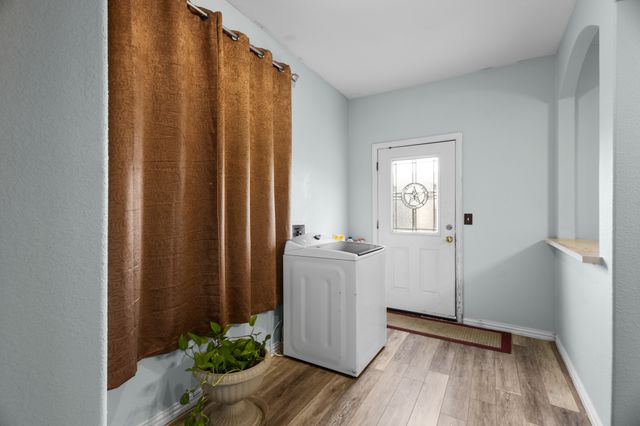 1409 18th Street, Bridgeport, TX 76426