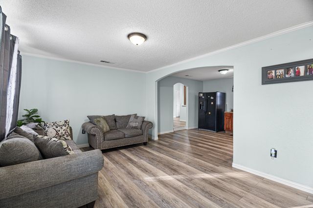 1409 18th Street, Bridgeport, TX 76426