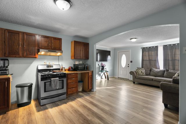 1409 18th Street, Bridgeport, TX 76426