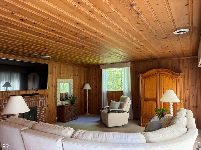 240 N Forsythe Street, Franklin, IN 46131