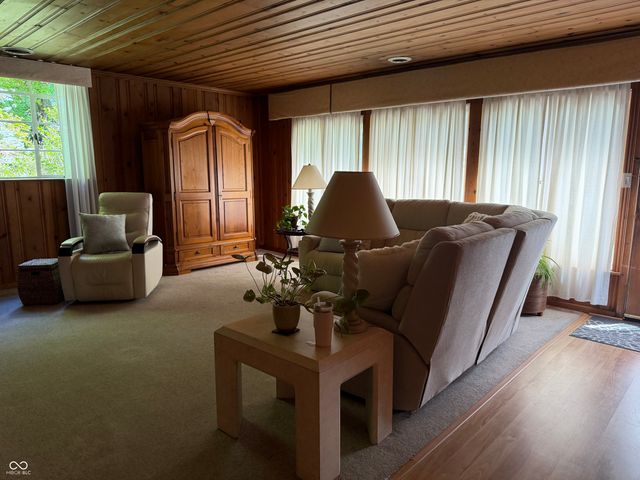 240 N Forsythe Street, Franklin, IN 46131