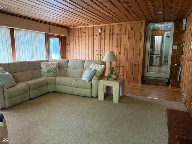 240 N Forsythe Street, Franklin, IN 46131