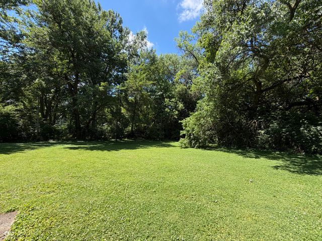 240 N Forsythe Street, Franklin, IN 46131