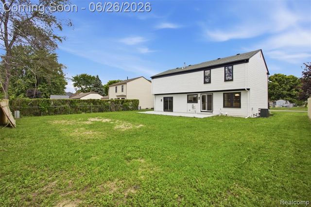 54319 Bradshaw Drive, New Baltimore, MI 48047