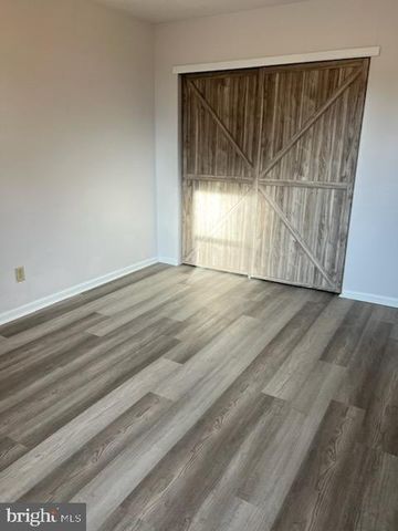 4828 SILVERWOOD ST, Philadelphia, PA 19128