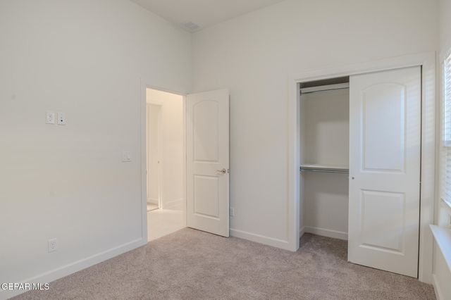 3868 Bubble Place, El Paso, TX 79938