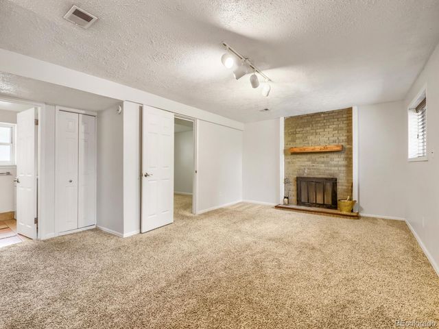 16398 E Warren Avenue, Aurora, CO 80013