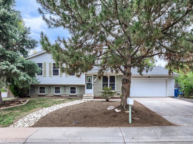 16398 E Warren Avenue, Aurora, CO 80013