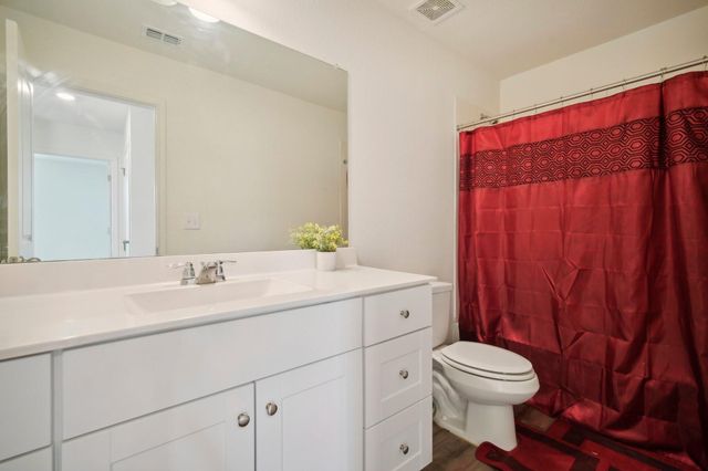 403 Red Fish LN E, Hutto, TX 78634