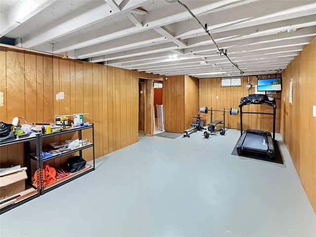 4149 Boyd Street, Des Moines, IA 50317